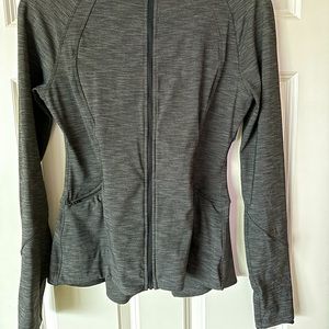 LuLuLemon jacket in gray. Excellent condition.